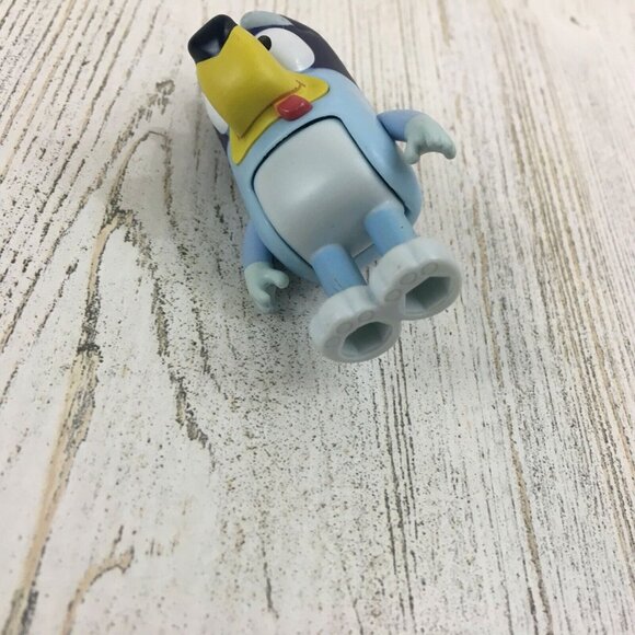Bluey SILLY Bluey Figure New Expressions Tongue Hungry Dog Blue NEW - Picture 6 of 7